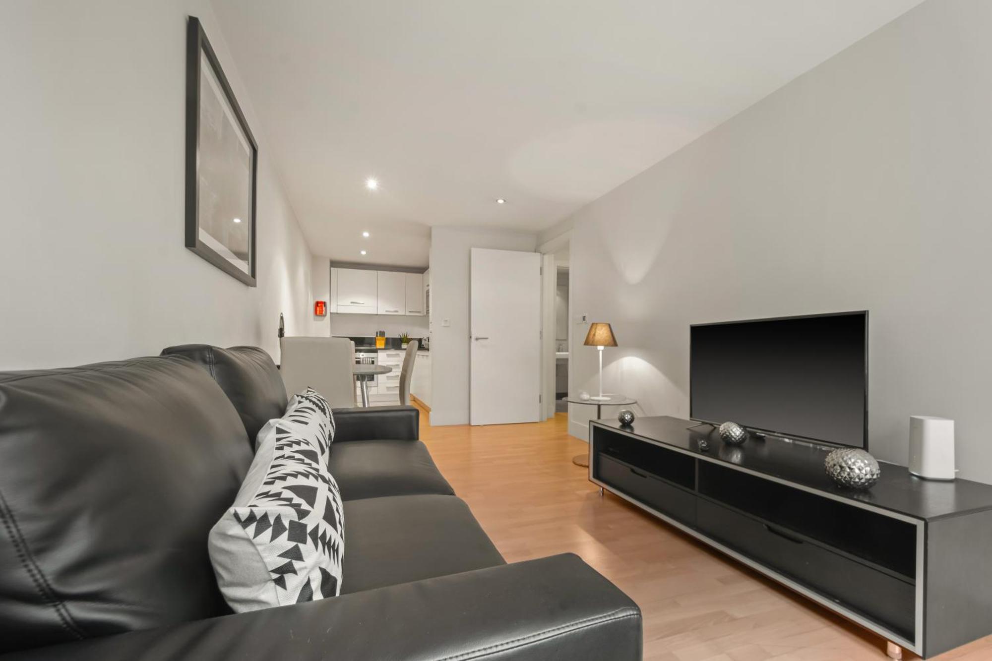 Mysquare One Bedroom Serviced Apartment Near St Paul'S Blackfriars London Exterior foto